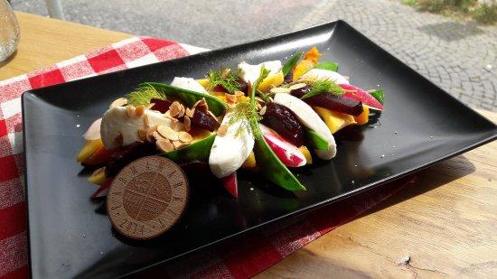 Farmamarket Bistro